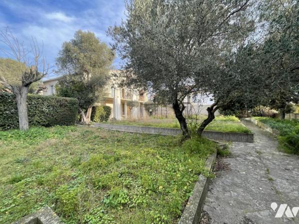 SAINT-JEAN-DE-VEDAS, maison de 230m² sur 971m² de terrain