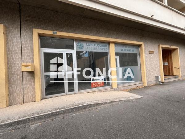 Location Local commercial 60 m² - 18-24 RUE DU 11 NOVEMBRE Gap 05000