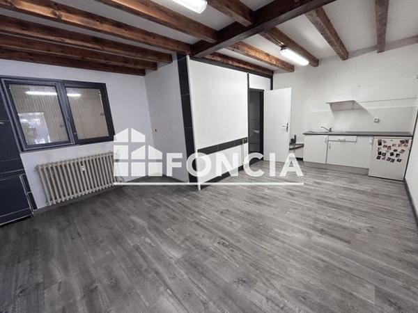 Location Local commercial 60 m² - 18-24 RUE DU 11 NOVEMBRE Gap 05000