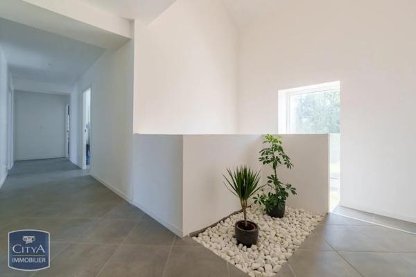 Maison à vendre 9 pièces 263.52m²