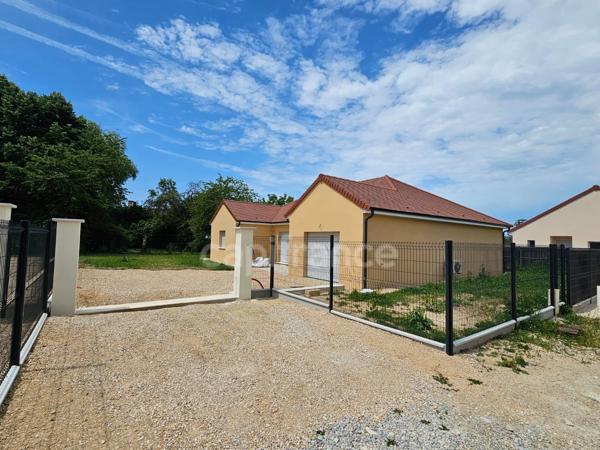 A vendre à Demigny (71) maison neuve de 134 m² 6 pièces 4 chambres 593 m² de terrain !
