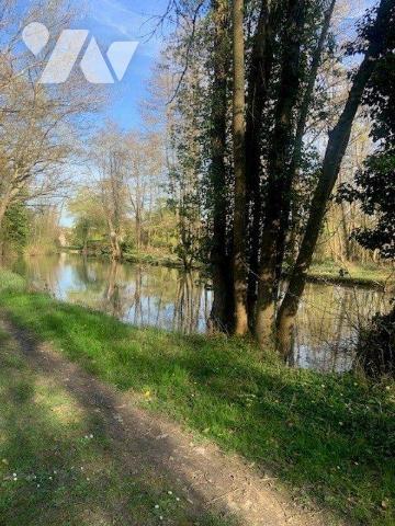 Vente Terrain à bâtir à Briarres-sur-Essonne