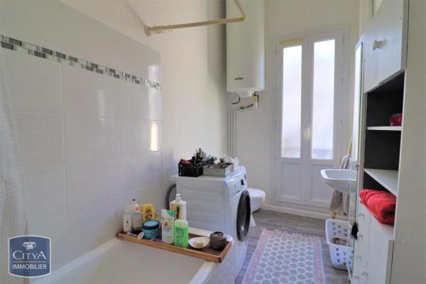 Appartement à louer 2 pièces 51.94m²