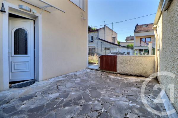 Maison à vendre  3 pièces - 62,34 m 2   AULNAY SOUS BOIS  - 93