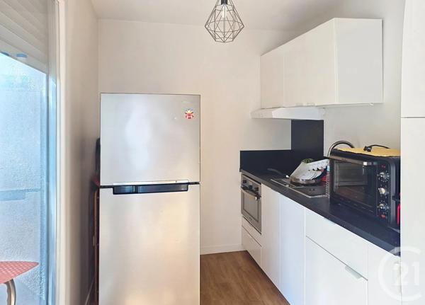 Appartement F1 à vendre  1 pièce - 39 m 2   CRETEIL  - 94