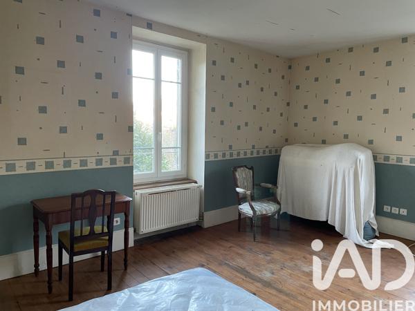 Maison à vendre 6 pièces 200,68 m² Neuville-sur-Ain
