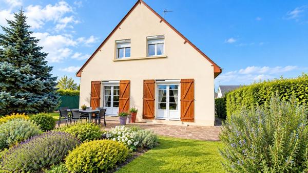 SAINT-AVERTIN – Maison familiale avec garage et jardin, au calme d’une impasse