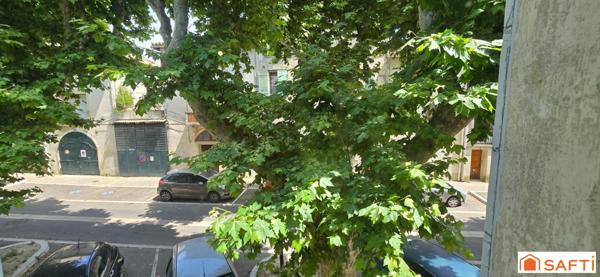 Maison rénovée, Trois chambres et deux terrasses.