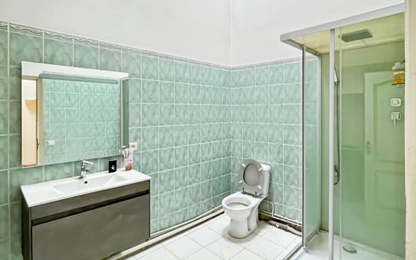 Appartement à vendre    2 pièces • 54 m2 Aix-en-Provence