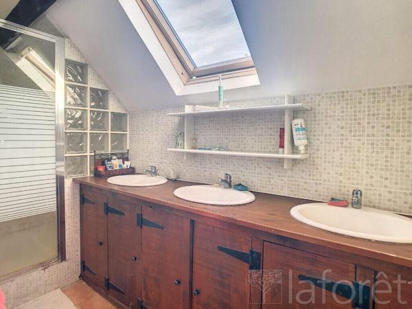 Achat maison près de VERNEUIL D AVRE ET D ITON - 10 pièce(s) - 245 m² - 285 000 €