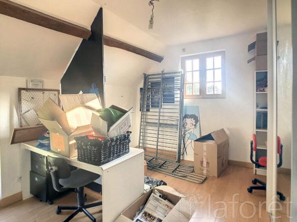 Achat maison près de VERNEUIL D AVRE ET D ITON - 10 pièce(s) - 245 m² - 285 000 €