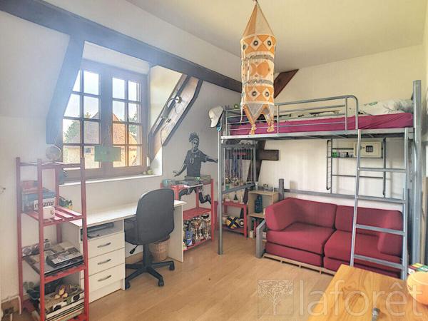 Achat maison près de VERNEUIL D AVRE ET D ITON - 10 pièce(s) - 245 m² - 285 000 €