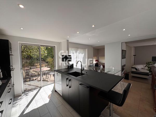 LE CREUSOT : maison 8 pièces à vendre