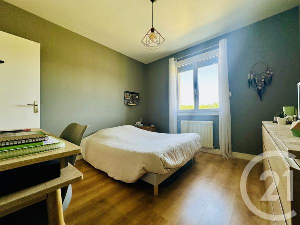 Maison à vendre  5 pièces - 90,52 m 2   COUZEIX  - 87