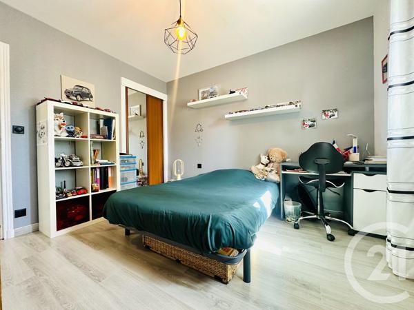 Maison à vendre  5 pièces - 90,52 m 2   COUZEIX  - 87