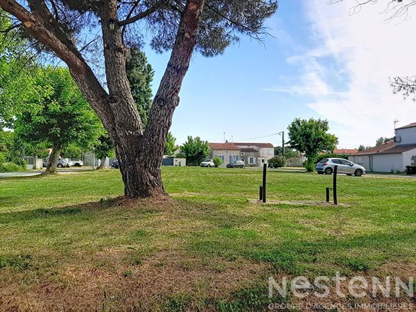 Maison 5 pièces à vendre à L'ÉGUILLE avec piscine et garage