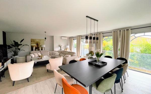 Maison à vendre    8 pièces •  Saint-Paul-lès-Dax