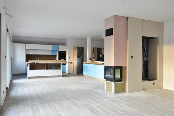 Maison à LA FOUILLOUSE, 42480 - 5 pièces 170m²
