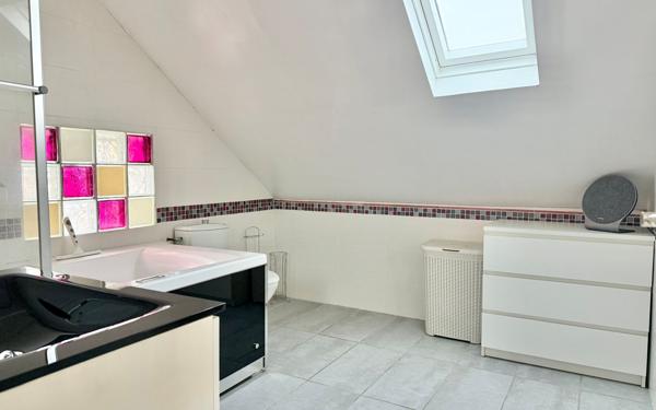 Maison à vendre    5 pièces • 127 m2 Morangis