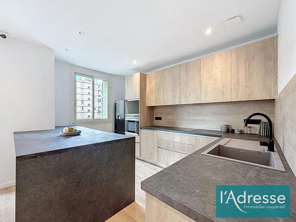 Appartement Ajaccio 3 pièces - 62 m² - entièrement rénové - entrée de ville