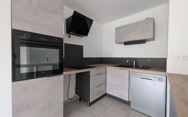 Appartement à vendre    2 pièces • 39,56 m2 Toulon