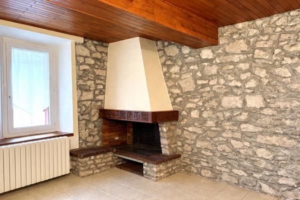 Village du Cabardès à 10 min de Carcassonne : maison de 73.36m² Pennautier (11610)