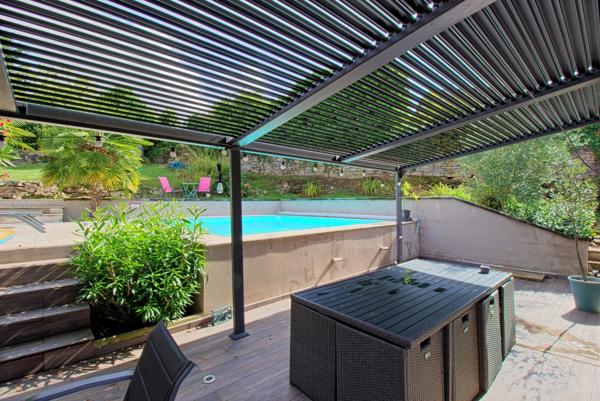 Maison 4 chambres et piscine a vendre à Sampans