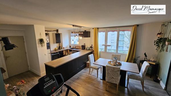 Châtenay-Malabry (92290) Appartement 4 pièces lumineux et rénové à Châtenay-Malabry