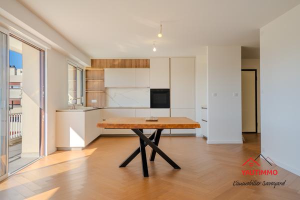 Appartement 134 m² au dernier étage avec vue sur le Salève
