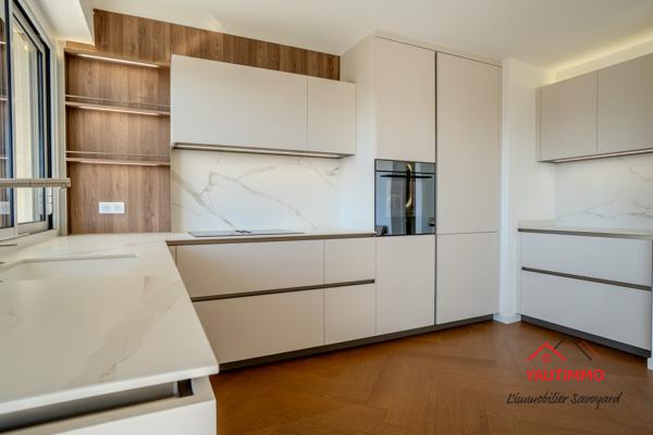 Appartement 134 m² au dernier étage avec vue sur le Salève