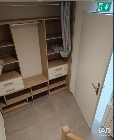 Location hangar 85 m² Urt