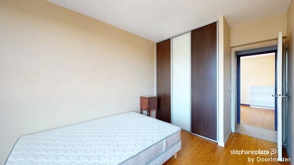 Location                                                      Appartement
                        
                     3 pièces                      54 m2                     à Vitry-sur-Seine