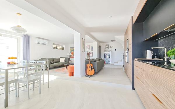 Maison à vendre    5 pièces •  Aurillac