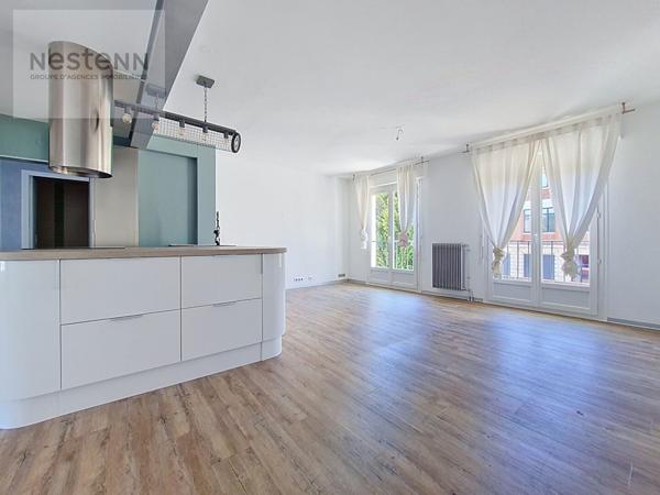 ORLEANS SAINT VINCENT / PARC PASTEUR - T4 - 88M2 - BALCON - BOX ET CAVE