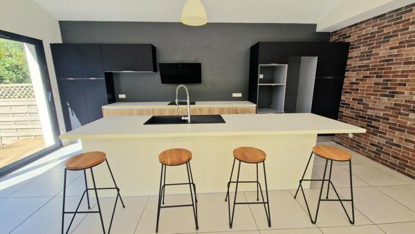 LABENNE - Maison contemporaine de plain-pied - 5 chambres - DPE A - Garage - Jardin