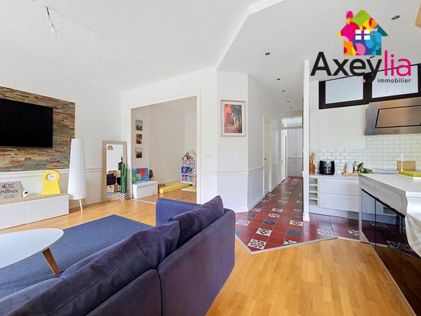 A VENDRE - ROANNE - BEL APPARTEMENT AU CENTRE VILLE
