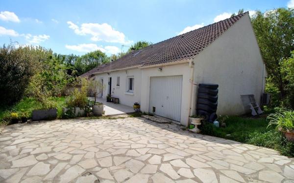 Maison à vendre    5 pièces • 102,40 m2 Corbeil-Essonnes