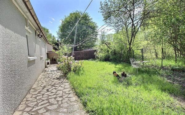 Maison à vendre    5 pièces • 102,40 m2 Corbeil-Essonnes