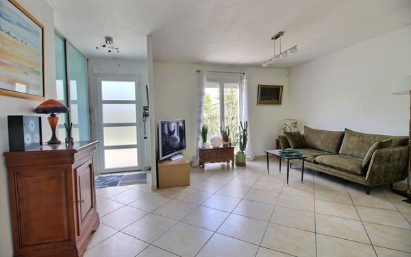 Maison à vendre    5 pièces • 102,40 m2 Corbeil-Essonnes