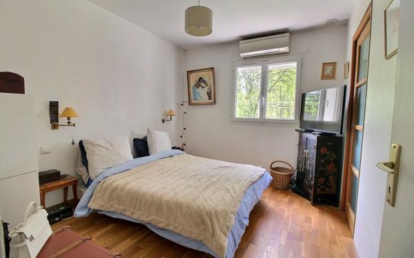 Maison à vendre    5 pièces • 102,40 m2 Corbeil-Essonnes