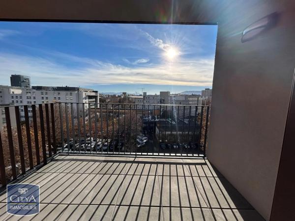 Appartement à louer 2 pièces 40.3m²