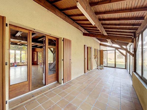 Maison à vendre 189 792 € Saint-Yrieix-sur-Charente 5 p 166 m² DPE C