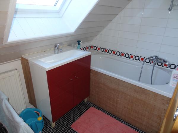 Plounévez-Quintin (22110) Maison spacieuse et éco-responsable