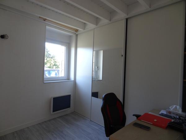 Plounévez-Quintin (22110) Maison spacieuse et éco-responsable