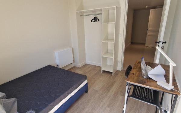 Appartement à louer    2 pièces • 12,40 m2 Triel-sur-Seine