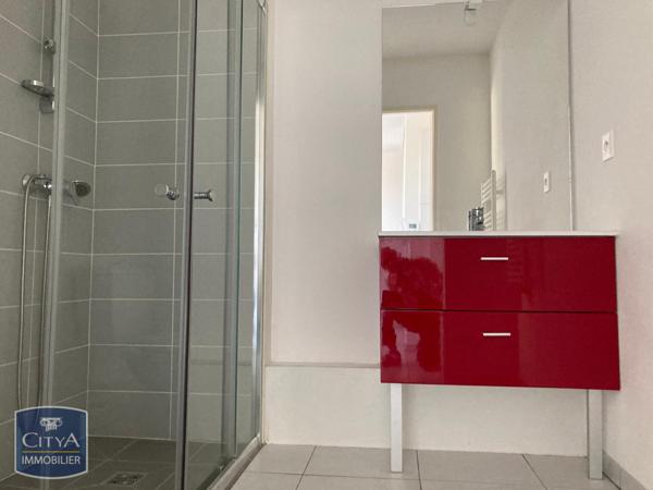 Appartement à louer 1 pièce 24.77m²