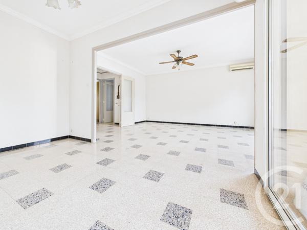 Appartement T4 à vendre  4 pièces - 76,24 m2 LA VALETTE DU VAR - 83