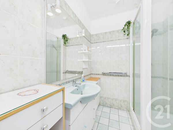 Appartement T4 à vendre  4 pièces - 76,24 m2 LA VALETTE DU VAR - 83