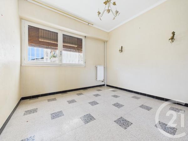 Appartement T4 à vendre  4 pièces - 76,24 m2 LA VALETTE DU VAR - 83