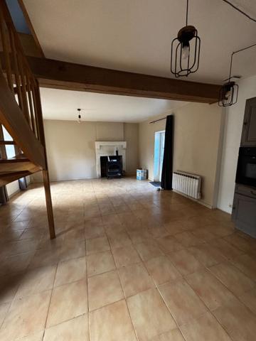 Maison  COUR-MAUGIS SUR HUISNE 3 pièce(s) 61.52 m2